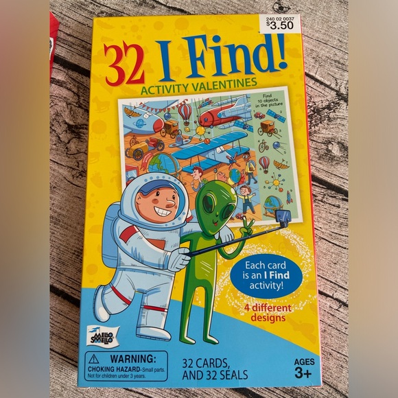 NWT. ❤️ Pack of 32 Valentine cards. Fun activity card with “find it” game - Picture 5 of 5